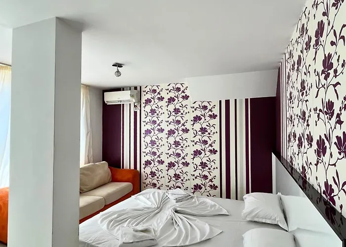 Stela アパートホテル