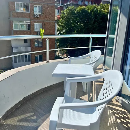Stela Apartmanhotel Neszebar