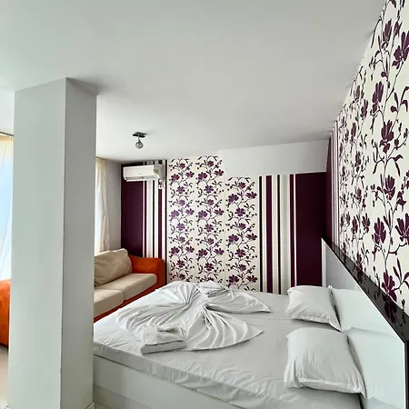 Stela Apartmanhotel