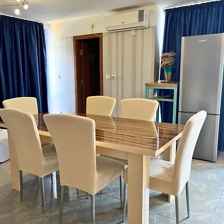 Apartmanhotel Stela