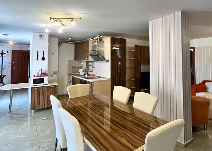 Stela 4* 네세부르